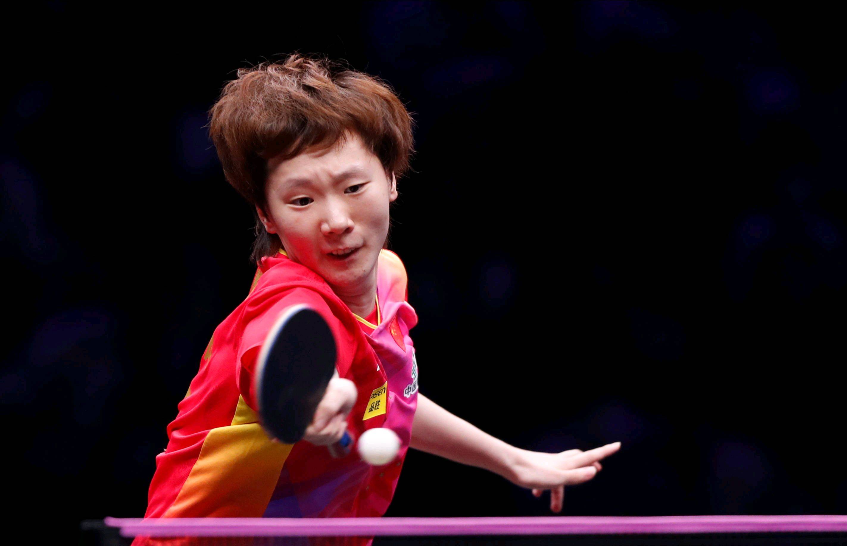 上演了一场 上演了一场